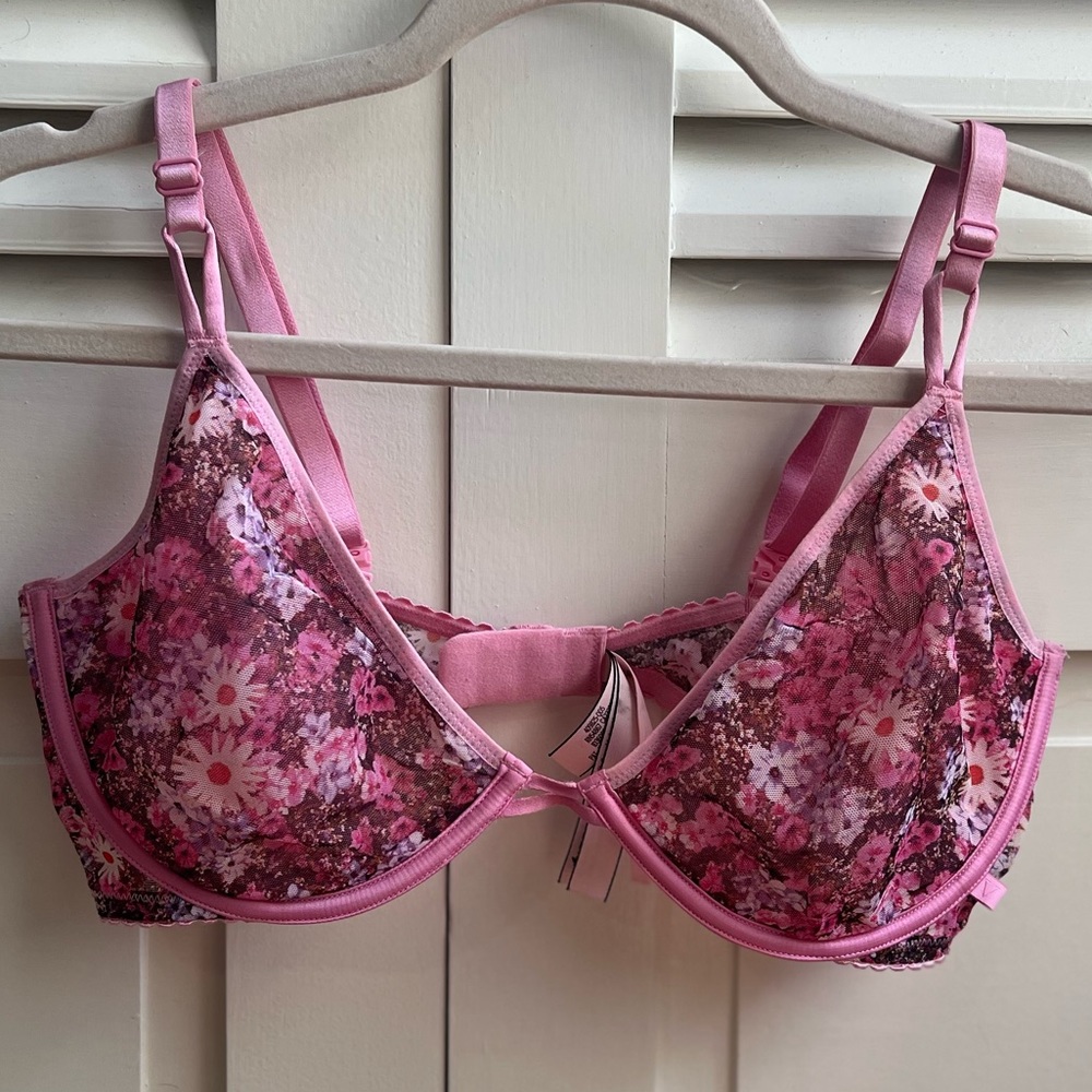 Victoria’s Secret Floral Bra